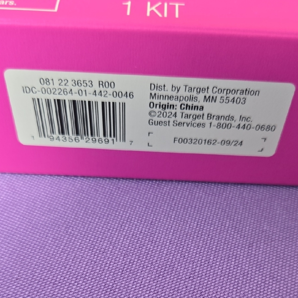 Mondo Llama Valentine's Jewelry Kit - Pink and Purple - Picture 2 of 5
